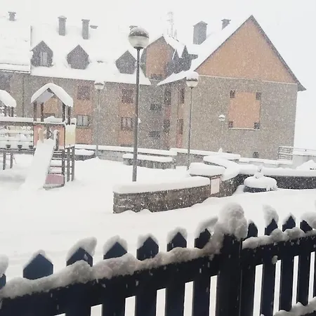 Comodo Y Soleado En *