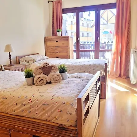 Comodo Y Soleado En * Panticosa